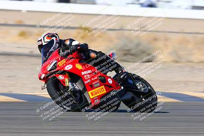 media/Jan-08-2022-SoCal Trackdays (Sat) [[1ec2777125]]/Turn 14 Outside (1050am)/